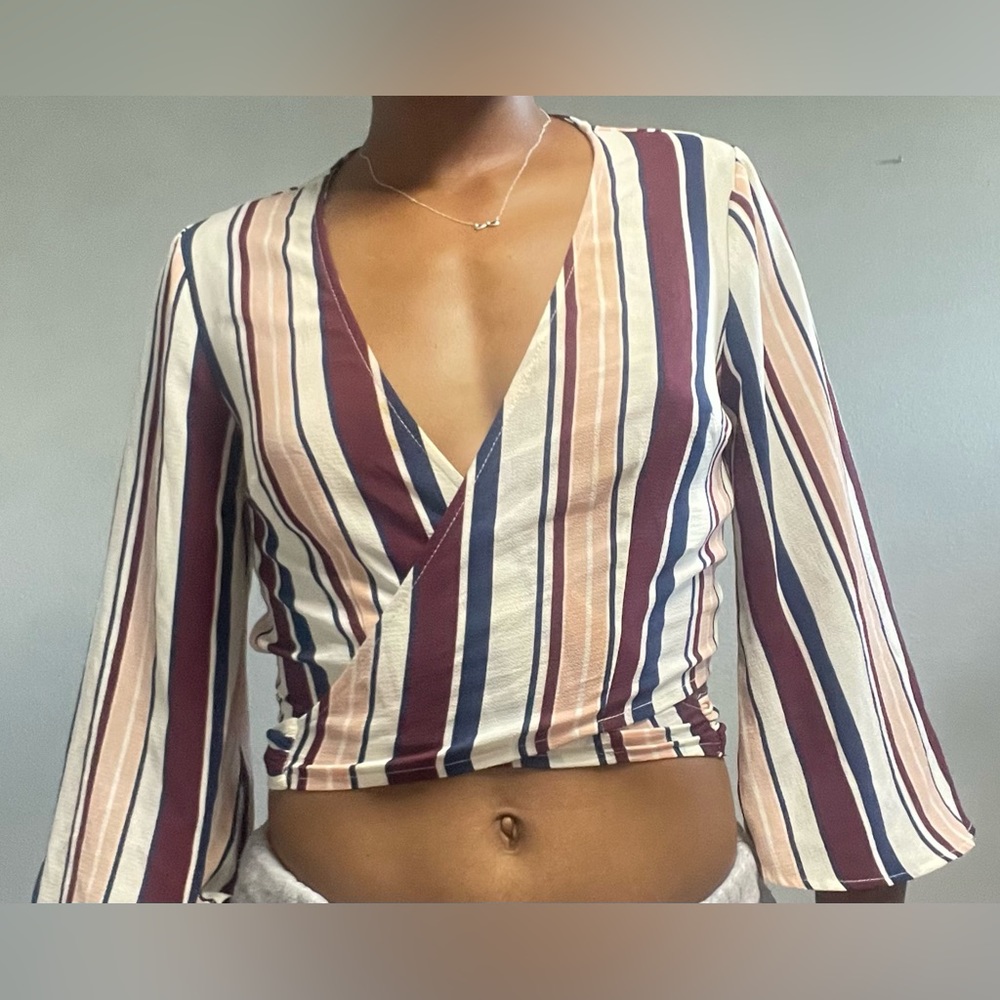 Tie over long sleeve crop